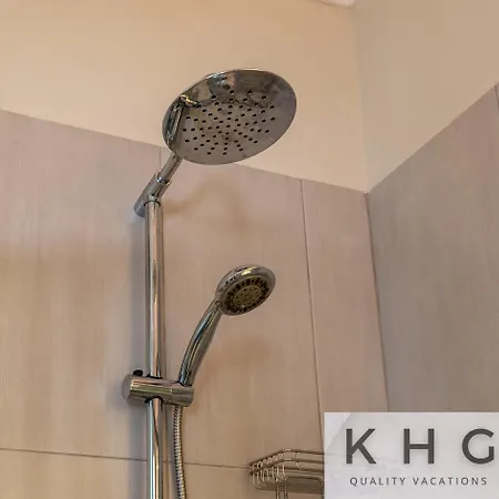 Two Bedroom And Open Plan In 费斯卡尔德宏