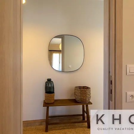 Two Bedroom Apartment&open Plan In